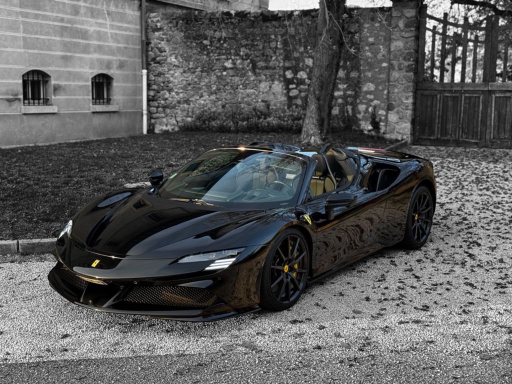 Ferrari SF90 2022