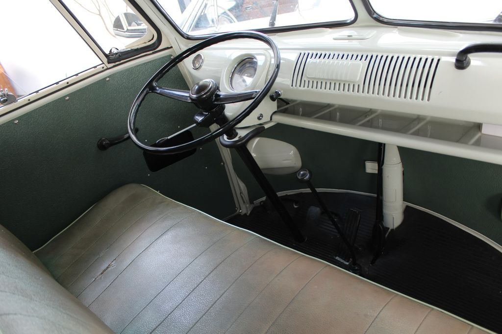 Volkswagen T1 1961