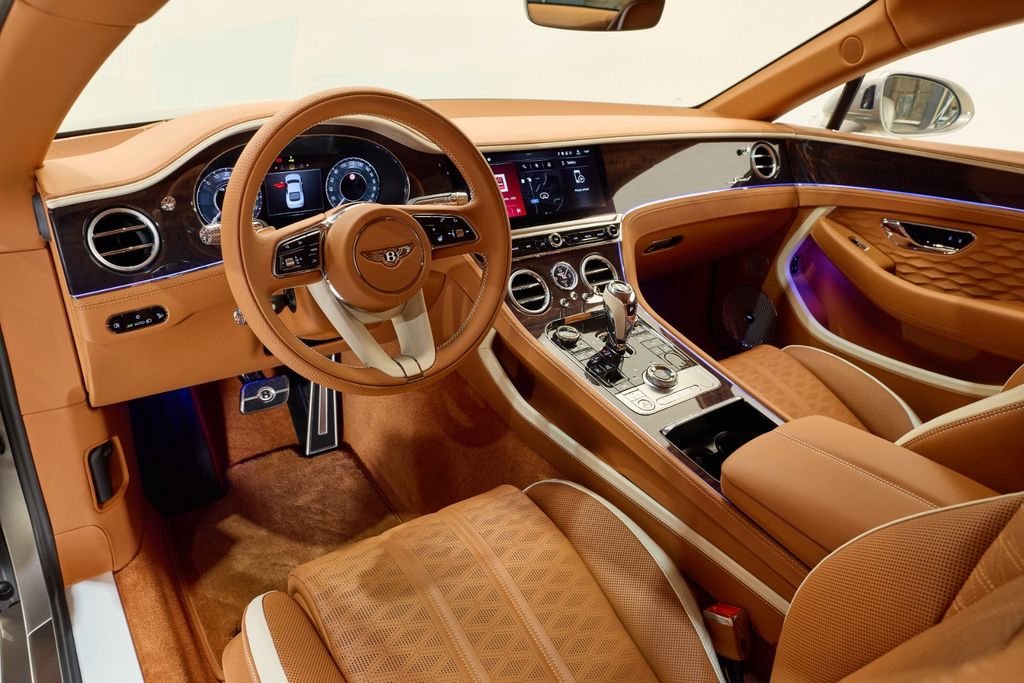 Bentley Continental GT 2025