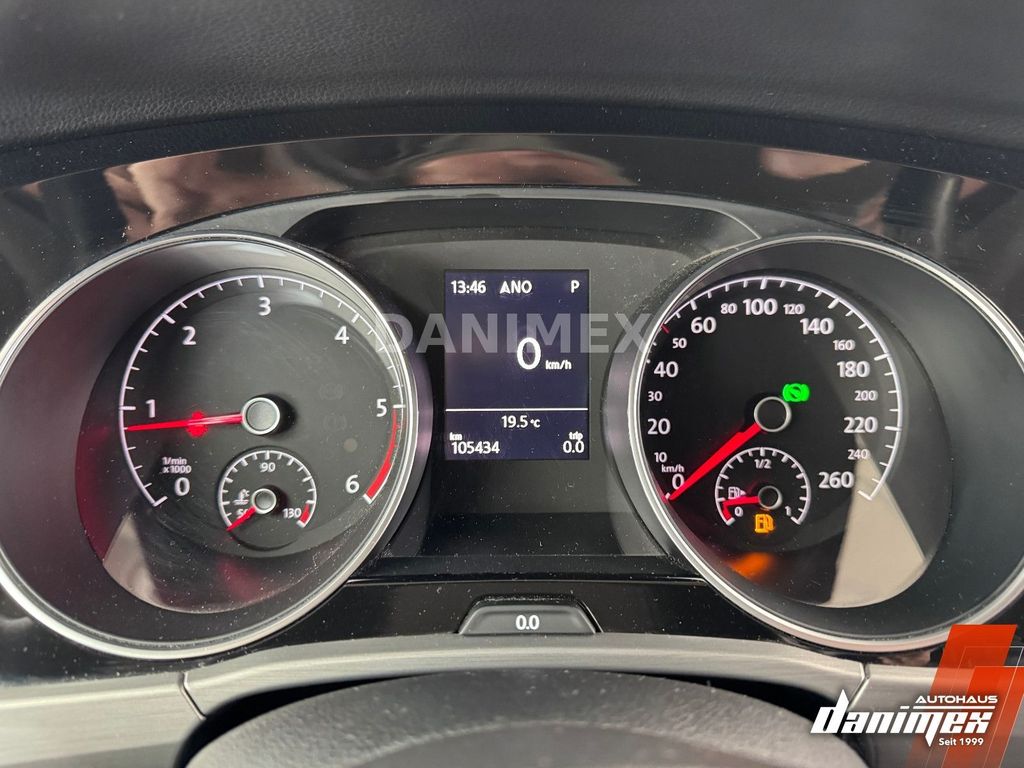 Volkswagen Touran 2021