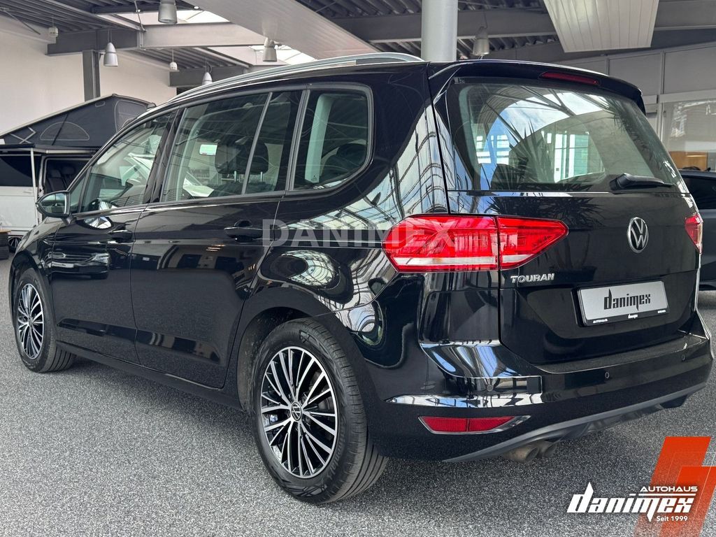 Volkswagen Touran 2021