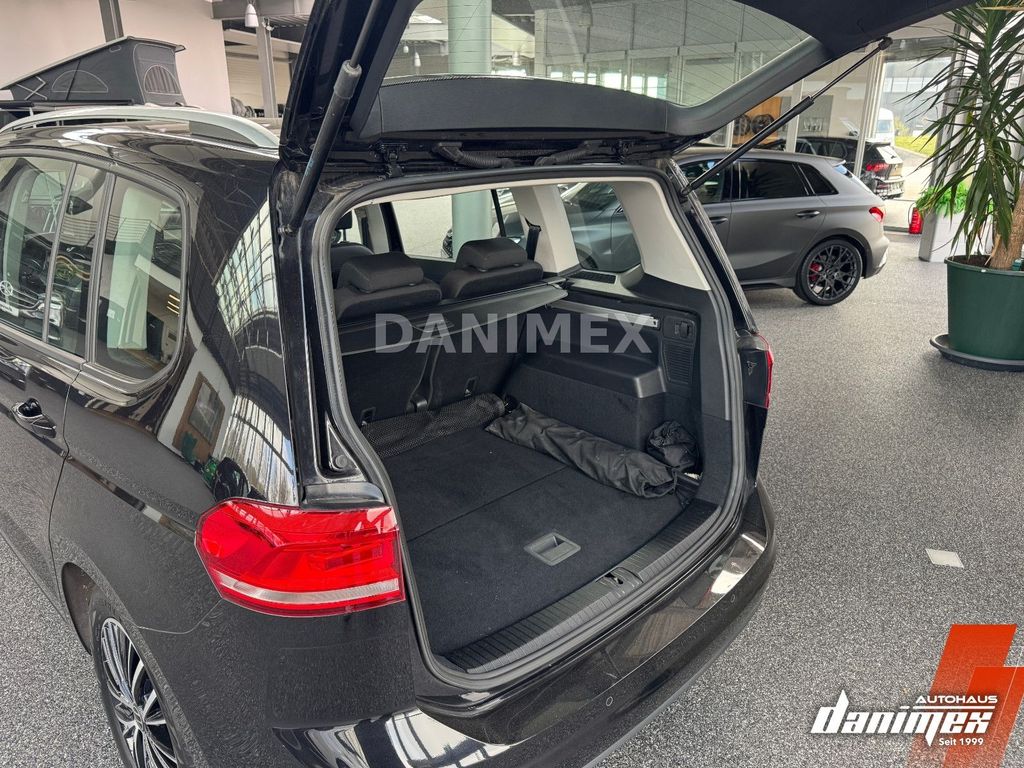 Volkswagen Touran 2021