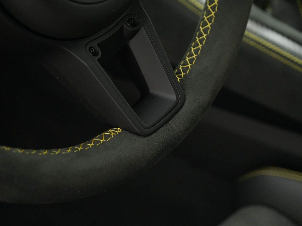 Porsche Boxster 2025