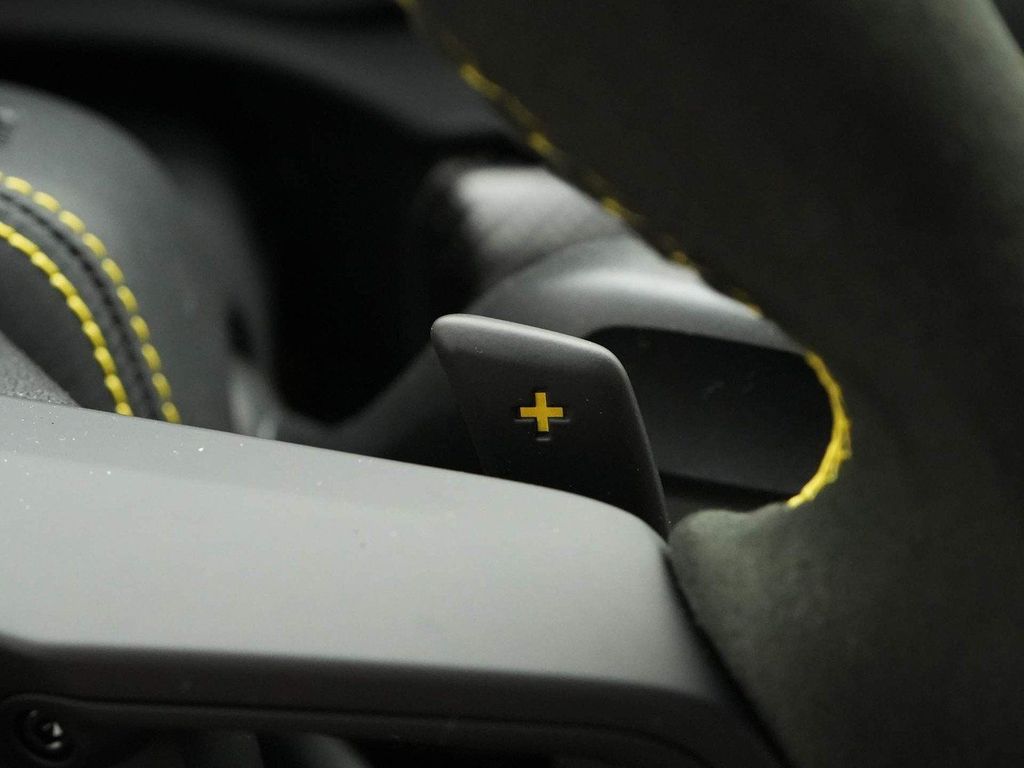 Porsche Boxster 2025