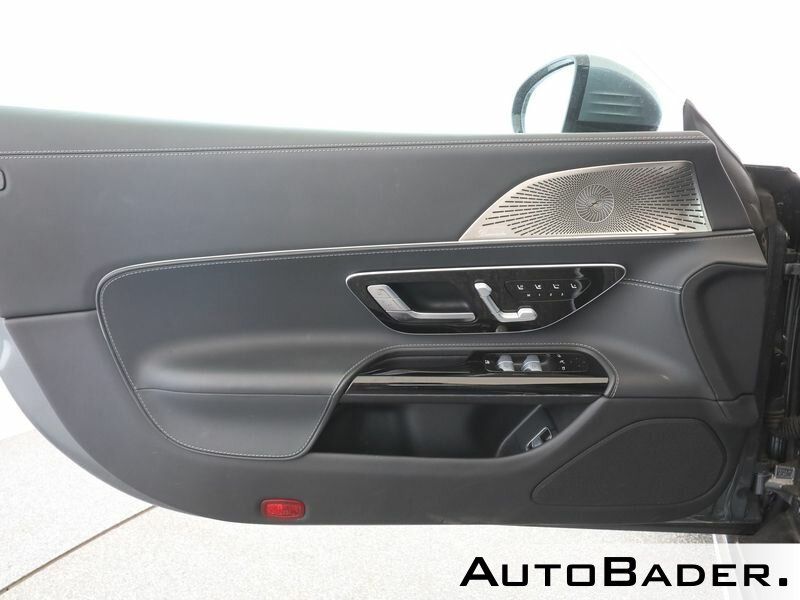 Mercedes-Benz SL 63 AMG 2023