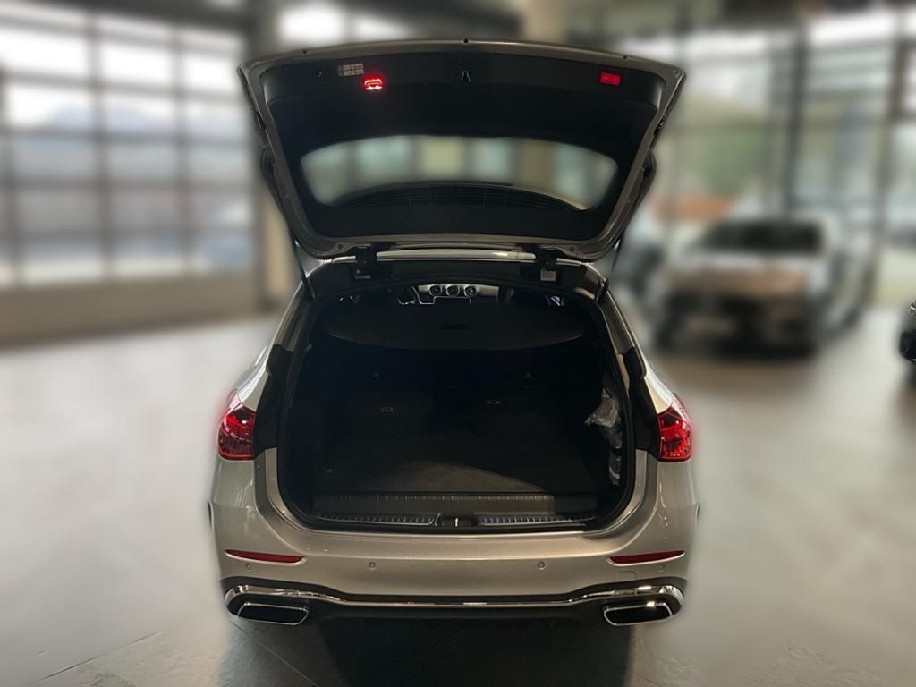 Mercedes-Benz C 300 2025