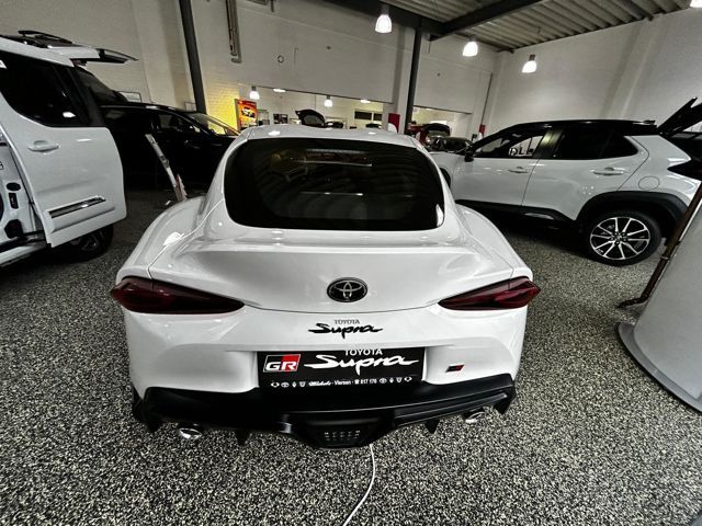 Toyota Supra