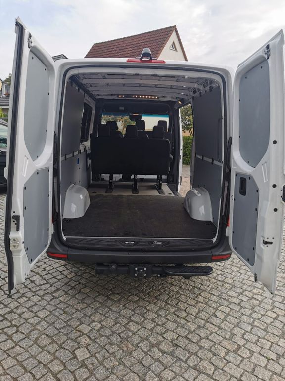 Mercedes-Benz Sprinter 2024