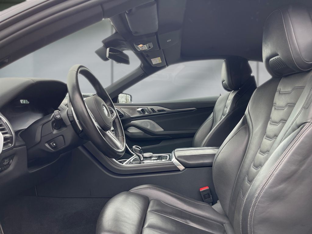 BMW M850 2021