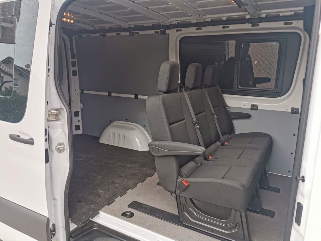 Mercedes-Benz Sprinter 2024