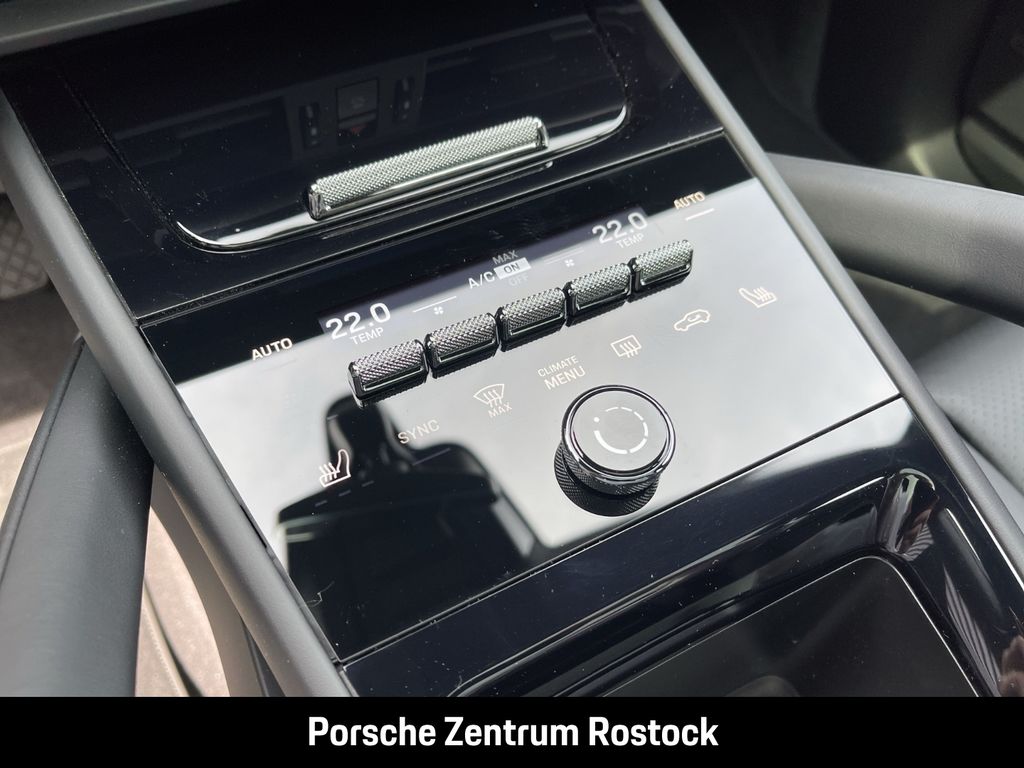 Porsche Cayenne 2025