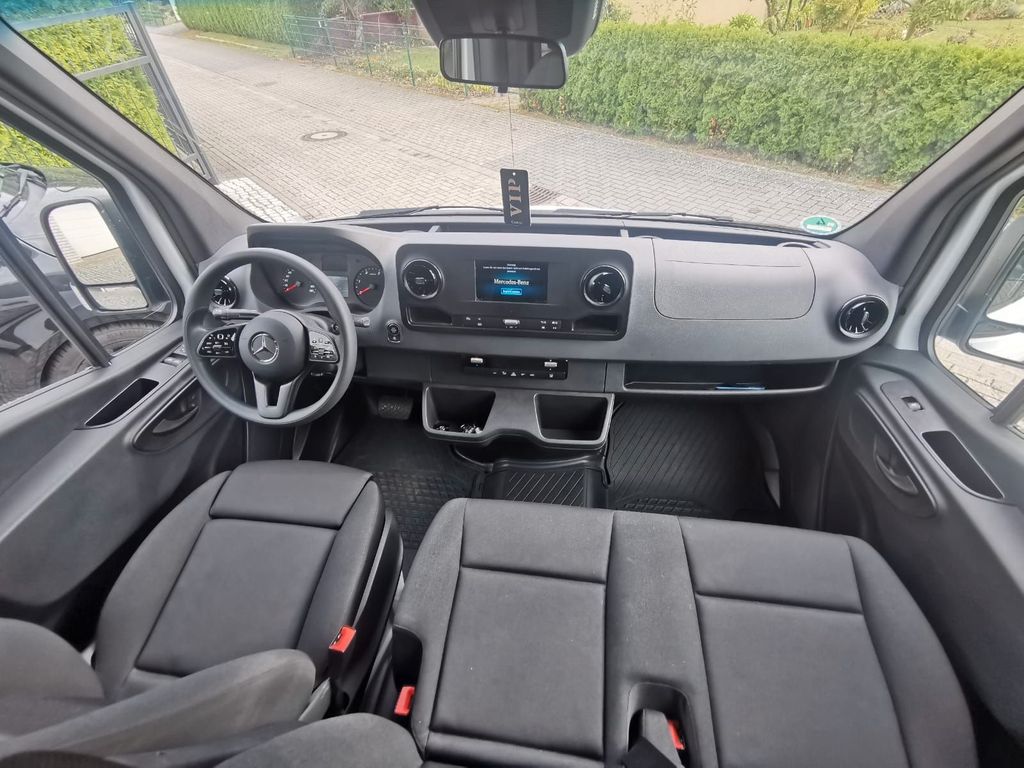 Mercedes-Benz Sprinter 2024