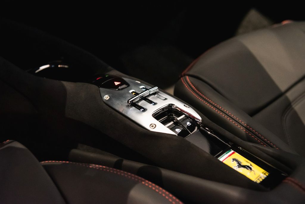 Ferrari 296 GTB 2023