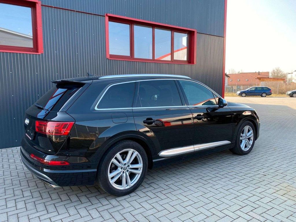 Audi SQ7 2017