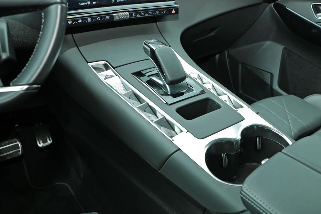 DS Automobiles DS7 (Crossback) 2022