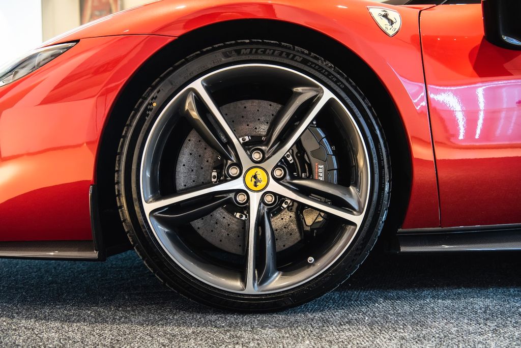 Ferrari 296 GTB 2023