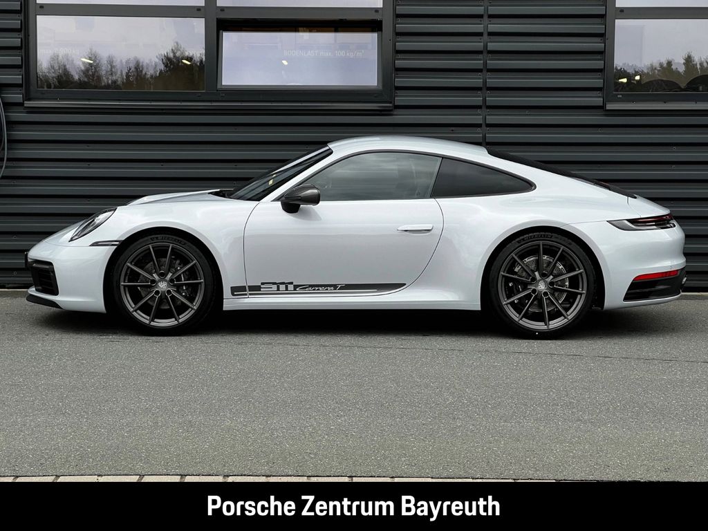 Porsche 992 2025