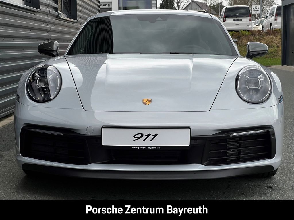 Porsche 992 2025