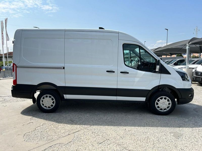 Ford Transit 2023