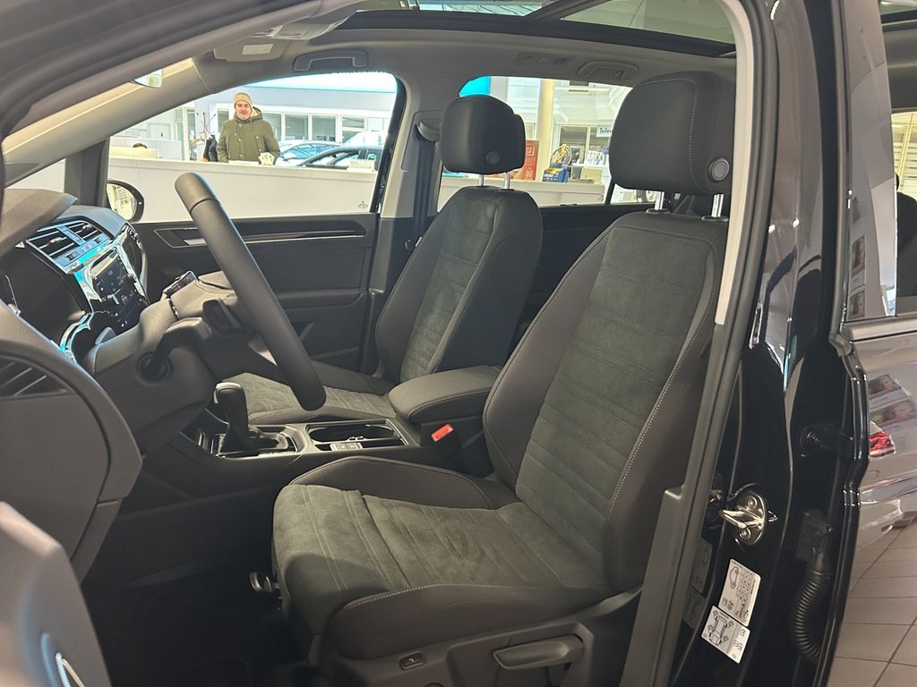 Volkswagen Touran 2025