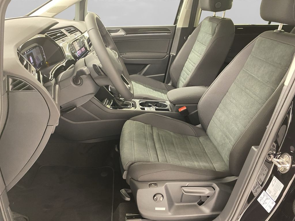 Volkswagen Touran 2025