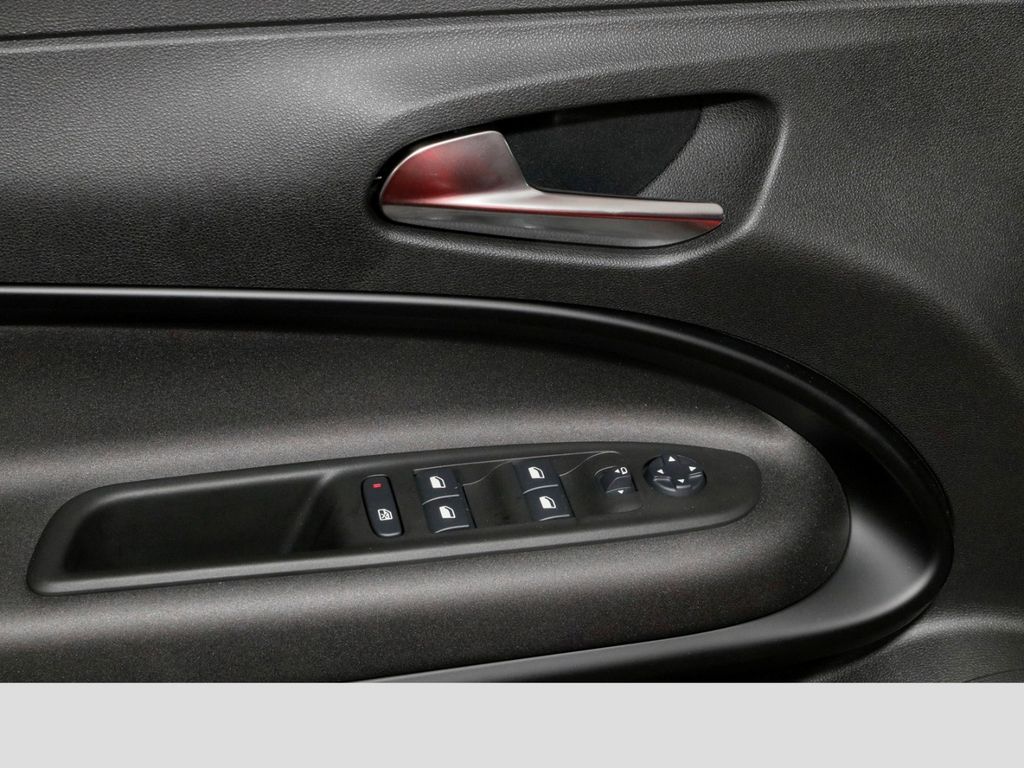 Alfa Romeo Junior 2024