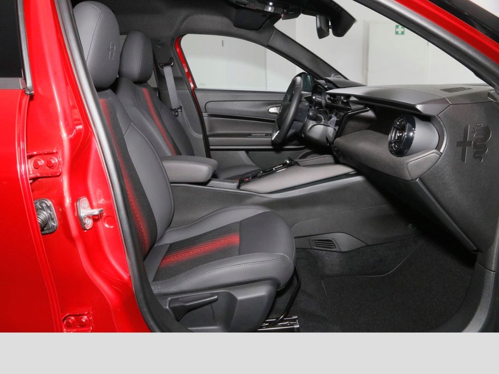 Alfa Romeo Junior 2024