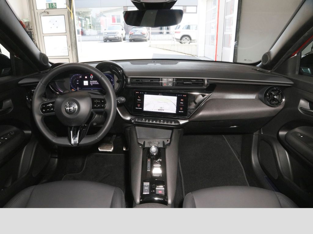 Alfa Romeo Junior 2024