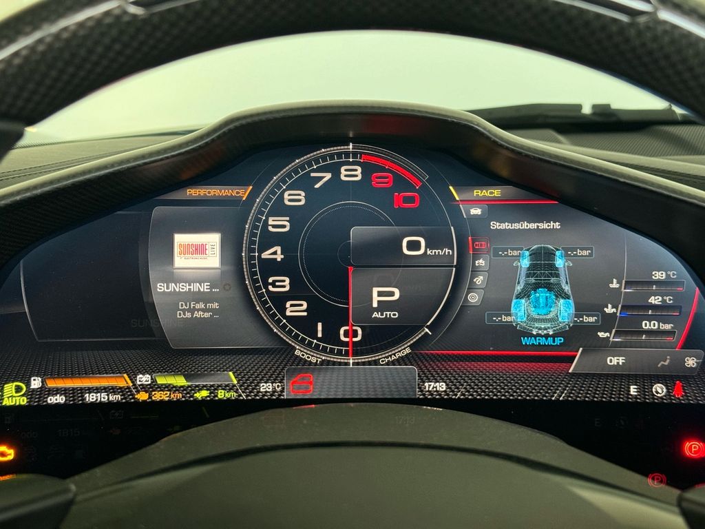 Ferrari SF90 2023