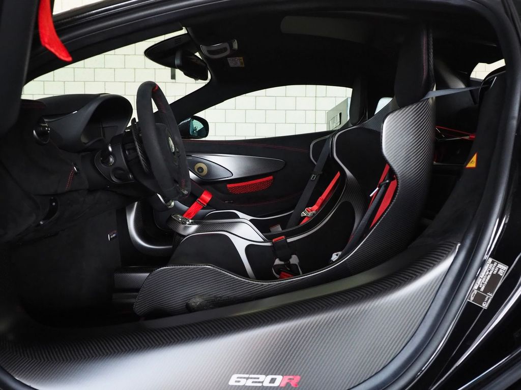 McLaren 620R 2020