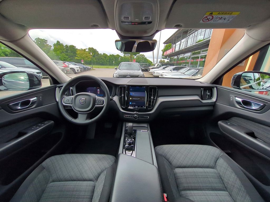 Volvo XC60 2022