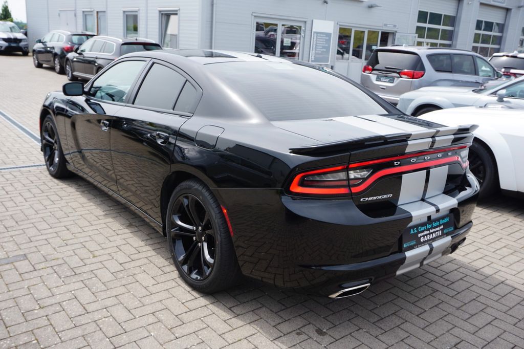 Dodge Charger 2021