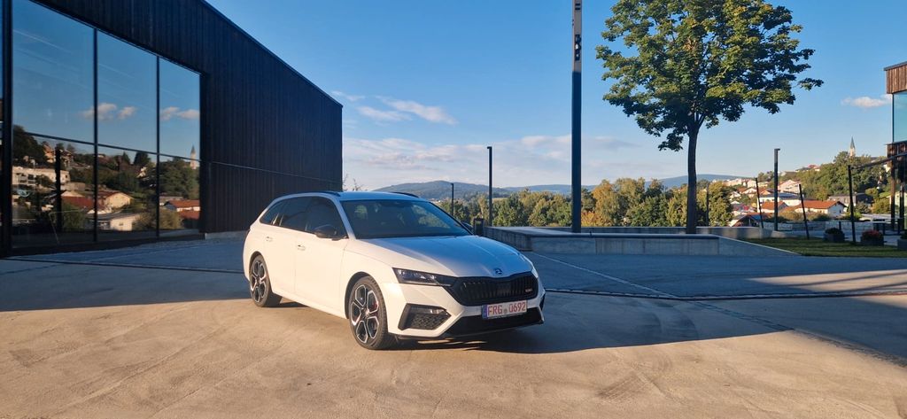 Skoda Octavia 2023
