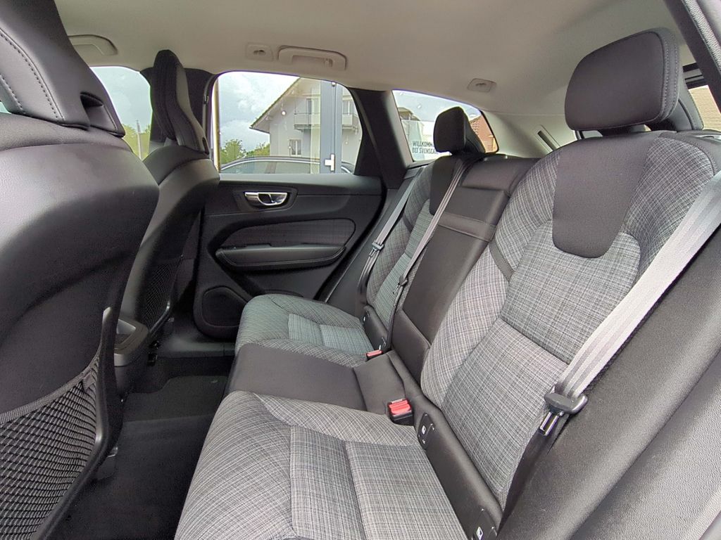 Volvo XC60 2022