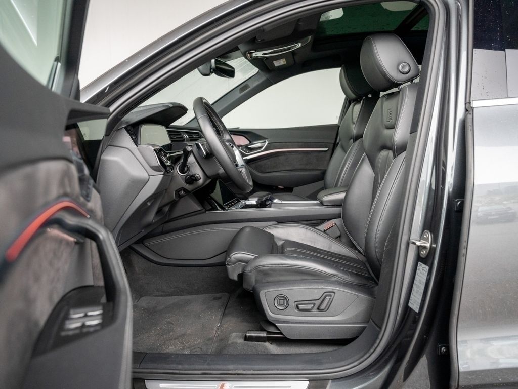 Audi e-tron 2021