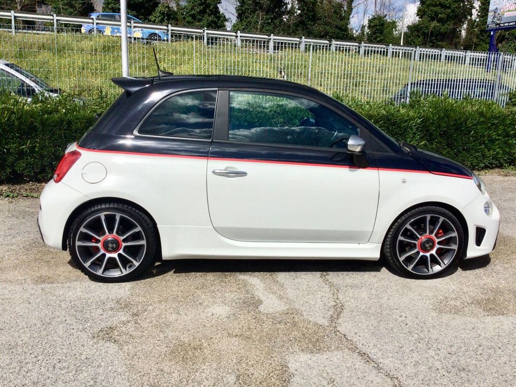 Abarth 595 Turismo 2021