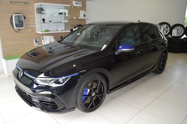 Volkswagen Golf 2024
