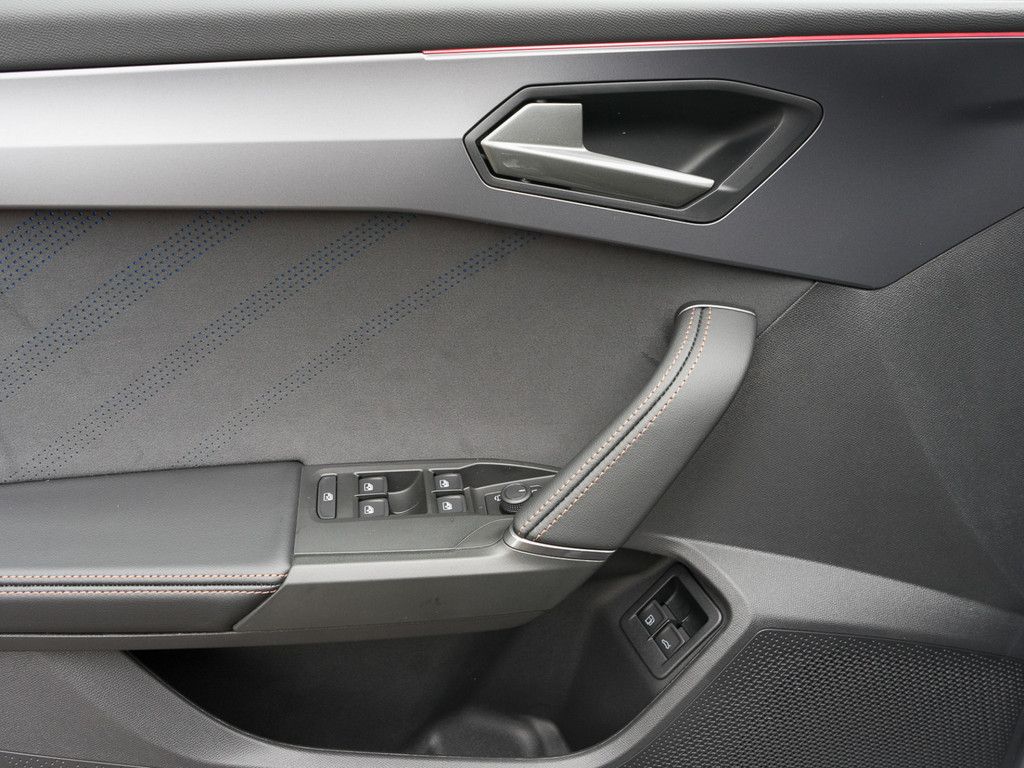 Cupra Leon 2025