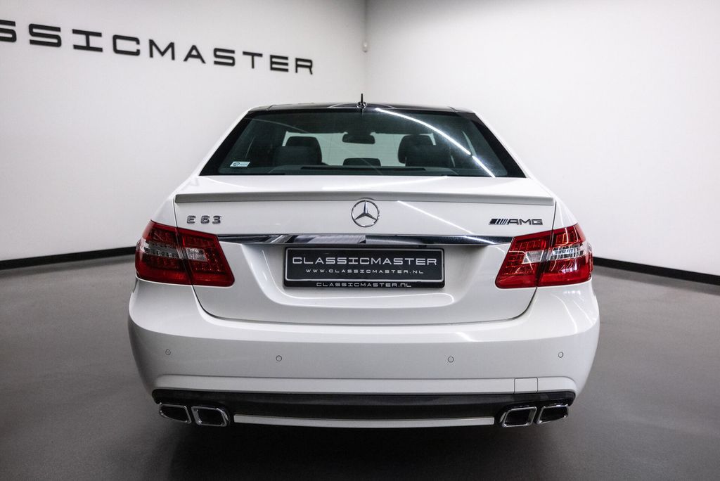 Mercedes-Benz E 63 AMG 2010