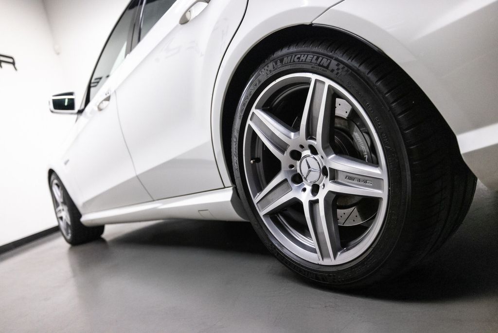 Mercedes-Benz E 63 AMG 2010