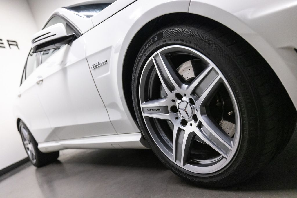 Mercedes-Benz E 63 AMG 2010