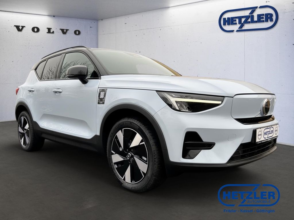 Volvo XC40 2025