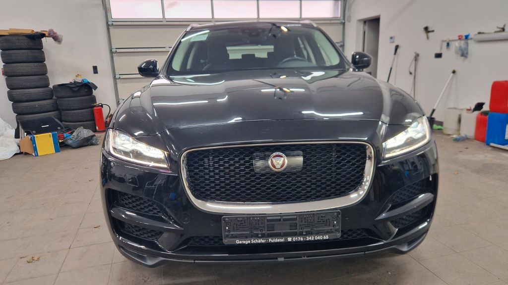 Jaguar F-Pace 2019