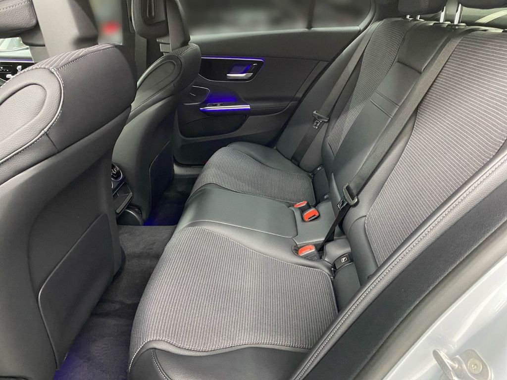 Mercedes-Benz C 200 2024