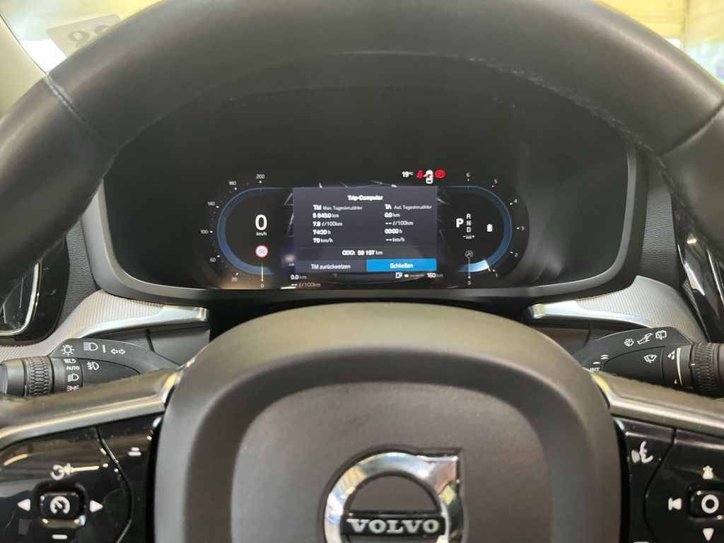 Volvo V60 Cross Country 2023