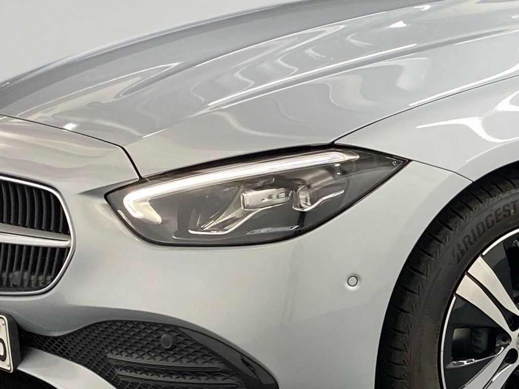 Mercedes-Benz C 200 2024