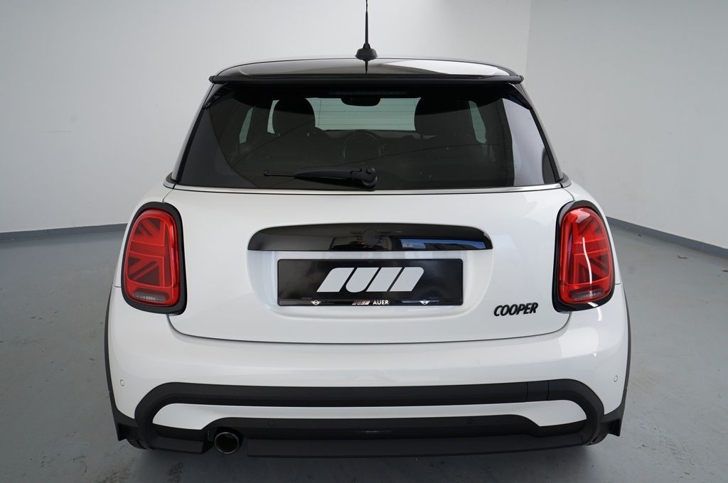 MINI Cooper E 2024