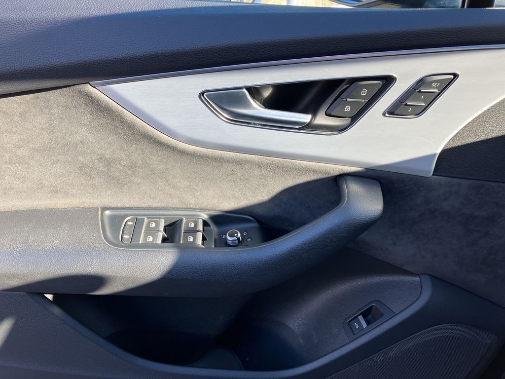 Audi SQ7 2020