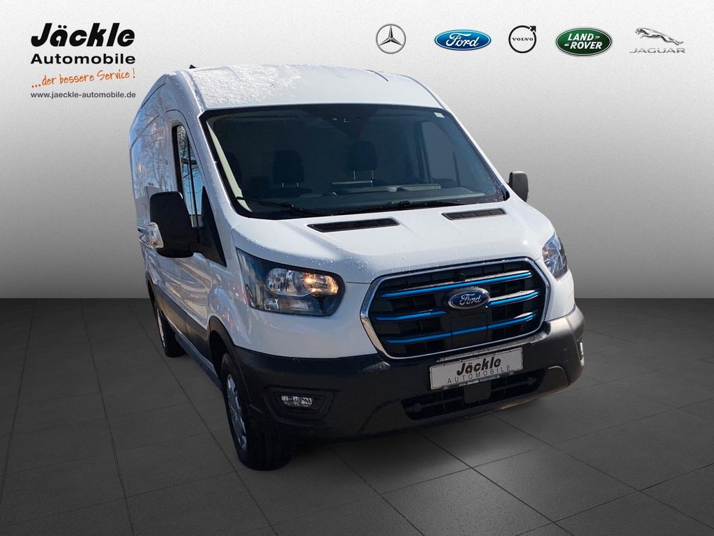 Ford Transit 2023