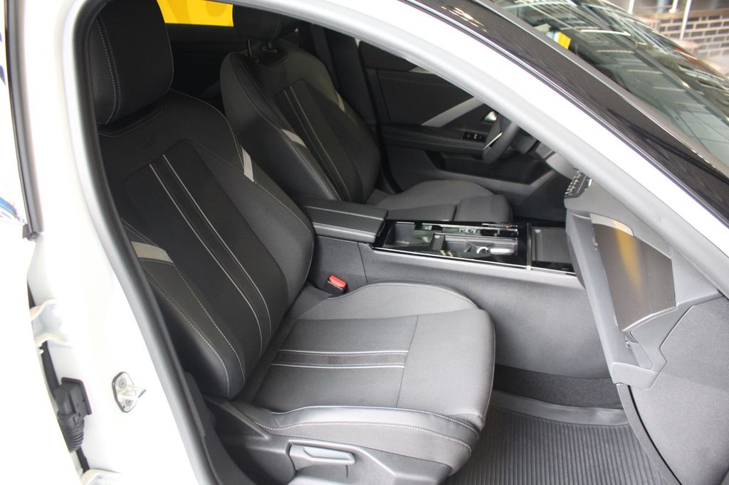 Opel Astra 2023